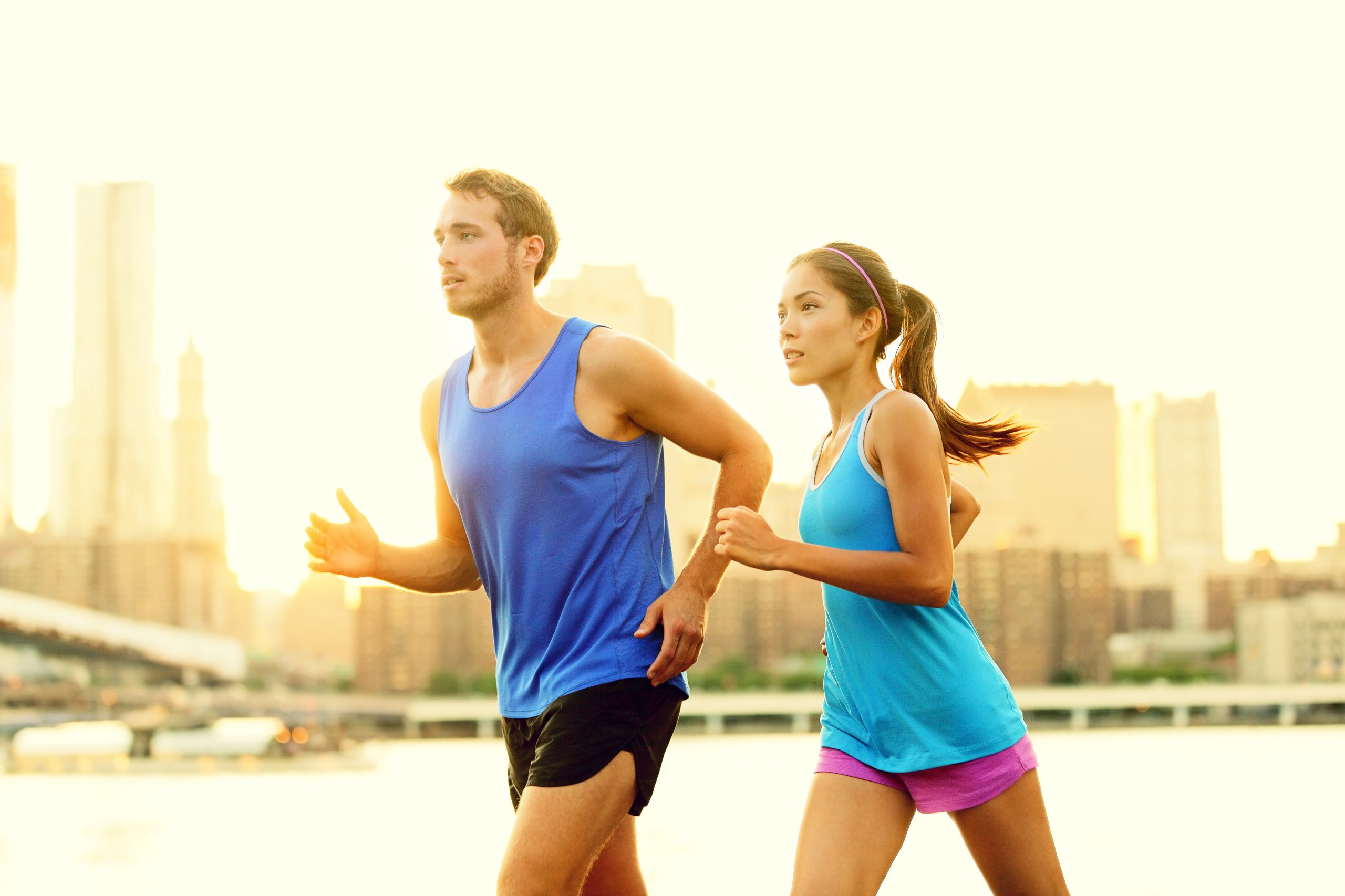 couple-run-sun original couple-run-sun original